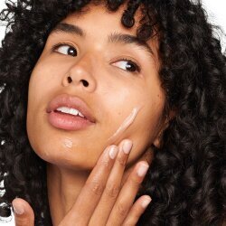 Clinique Hydrate & Glow Parlaklık Veren Nemlendirici Bakım Seti - Clinique (1)