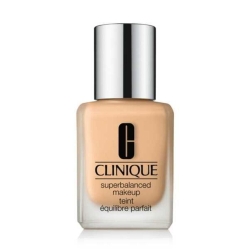 Clinique Superbalanced Fondöten CN34 30 ml - Clinique