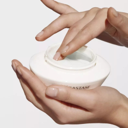 Kerastase Nutritive Masquintense Riche Derin Besleme Sağlayan Yoğun 200 ml Saç Maskesi - Kerastase (1)