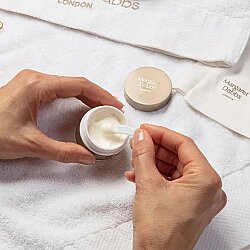 Margaret Dabbs London Pure Overnight Hand Mask Gece El Maskesi 35 ml - 4