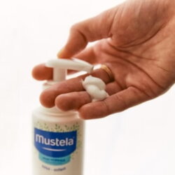 Mustela Hydra Bebe Normal Ciltler için Vücut Losyonu 300ml - Mustela (1)