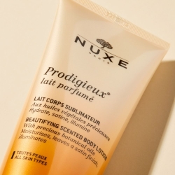 Nuxe Prodigieux Lait Parfume Nemlendirici Vücut Sütü 200ml - 2