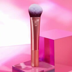 Real Techniques Seamless Complexion Fondöten Fırçası - 2