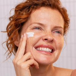 SVR Sun Secure Foto-Yaşlanma Karşıtı Güneş Koruyucu Fluid SPF50+ 40 ml - 4