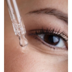 The Ceel Göz Altı Torbalanma ve Morluk Karşıtı Aydınlatıcı Bakım Serumu 30ml - 6